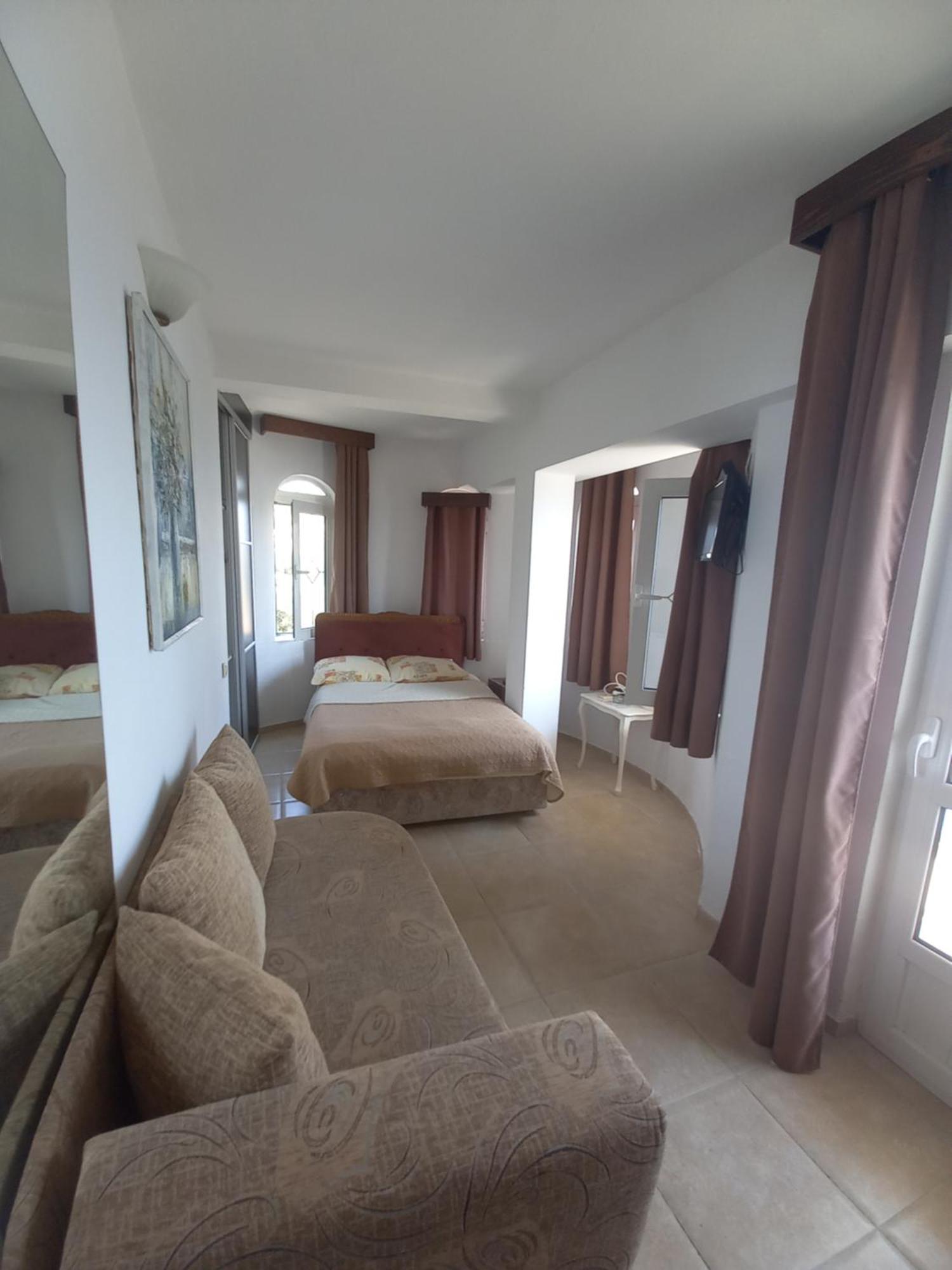 Apartments & Rooms Villa Anastasija 乌尔齐尼 外观 照片