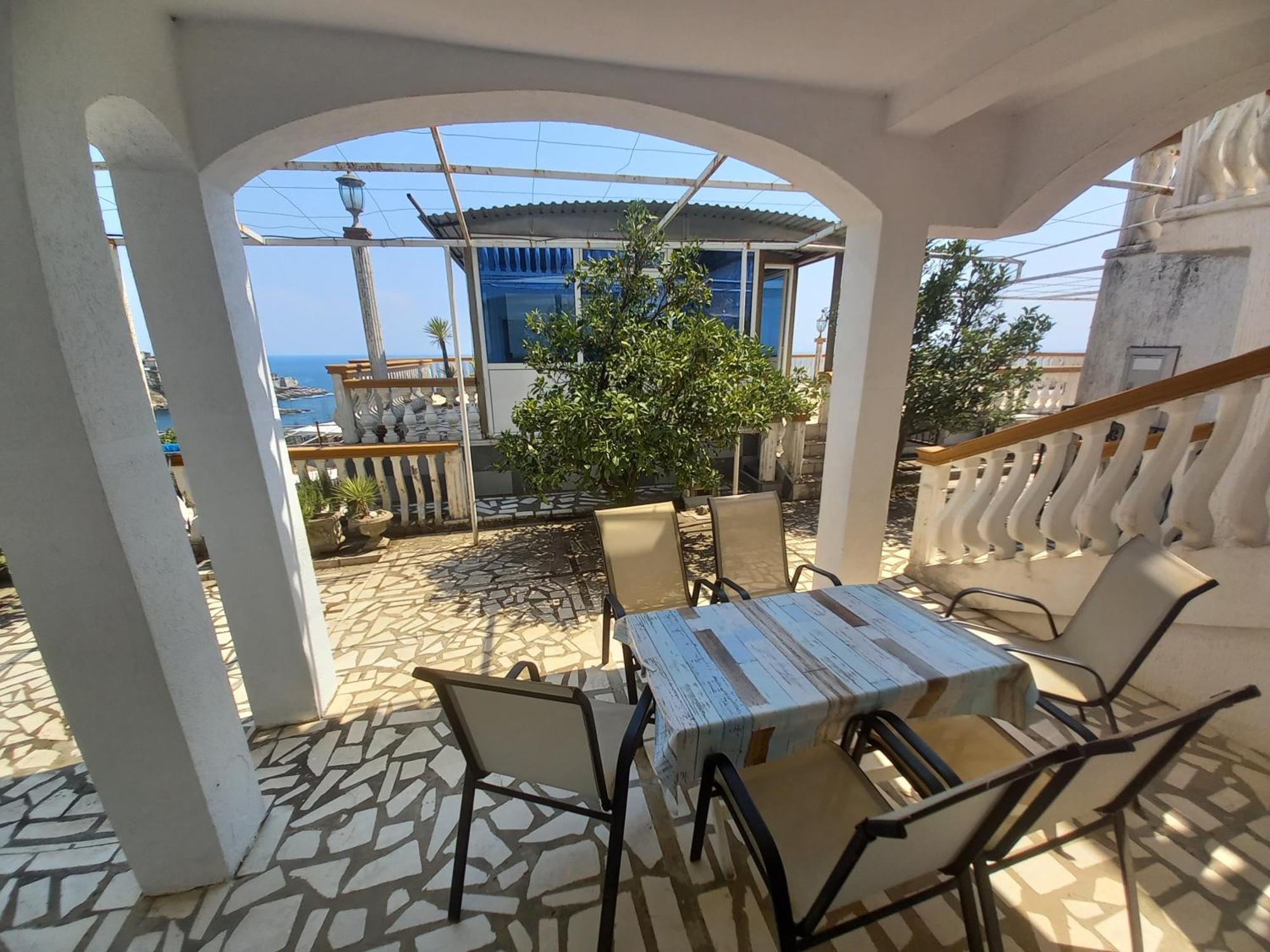 Apartments & Rooms Villa Anastasija 乌尔齐尼 外观 照片