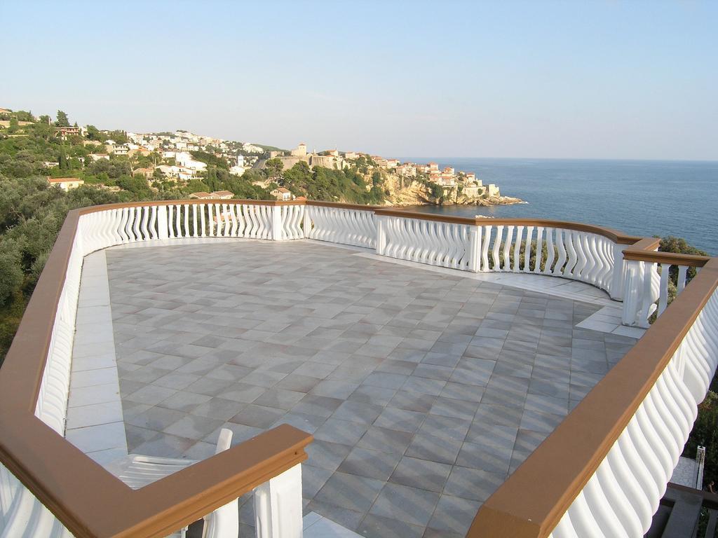 Apartments & Rooms Villa Anastasija 乌尔齐尼 外观 照片