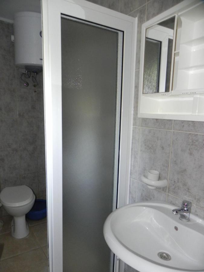 Apartments & Rooms Villa Anastasija 乌尔齐尼 外观 照片